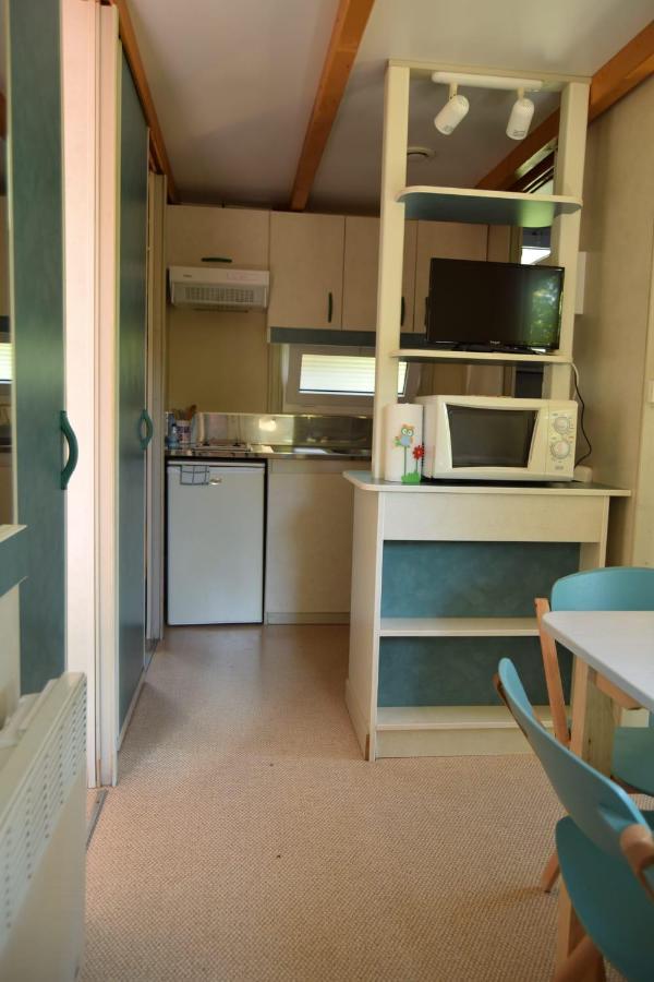 Bungalows, Camping Vega De Francia Sotoserrano 外观 照片