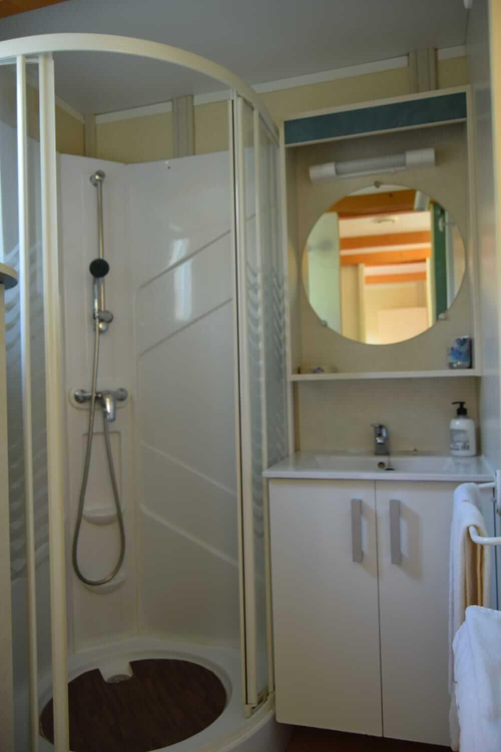 Bungalows, Camping Vega De Francia Sotoserrano 外观 照片